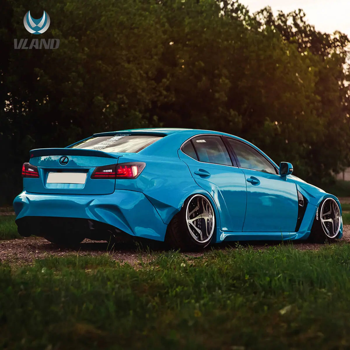 Vland Carlamp LED Tail Lights For Lexus 2006-2012 IS250 IS350 ISF